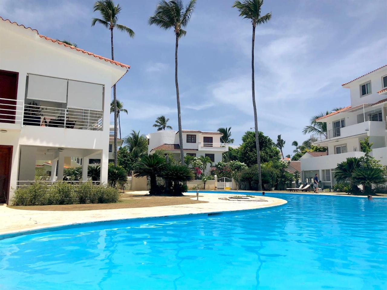 Las Terrazas Vip Pool Beach Club & Spa Punta Cana Buitenkant foto